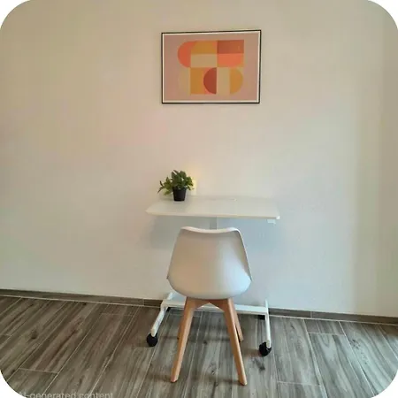 Modern Boutique With Private Entrance And Parking * Pfullingen